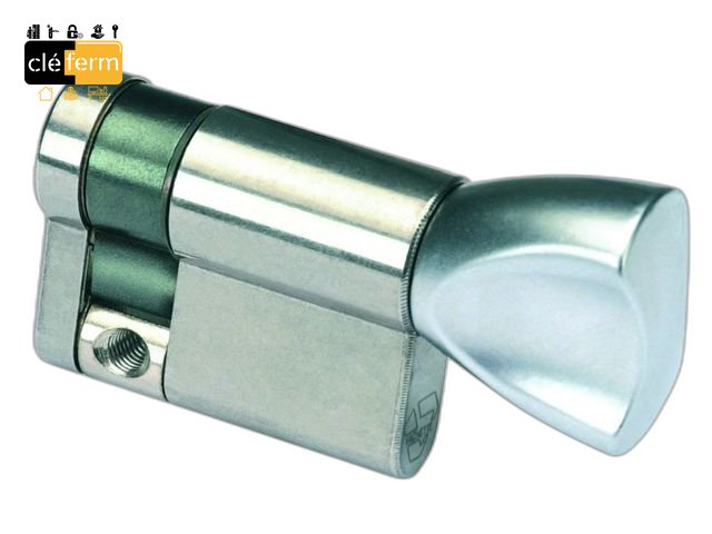 DEMI-CYLINDRE A BOUTON