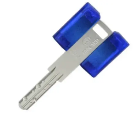 [BD09] CLE BRICARD CHIFRAL SANS MOBIL