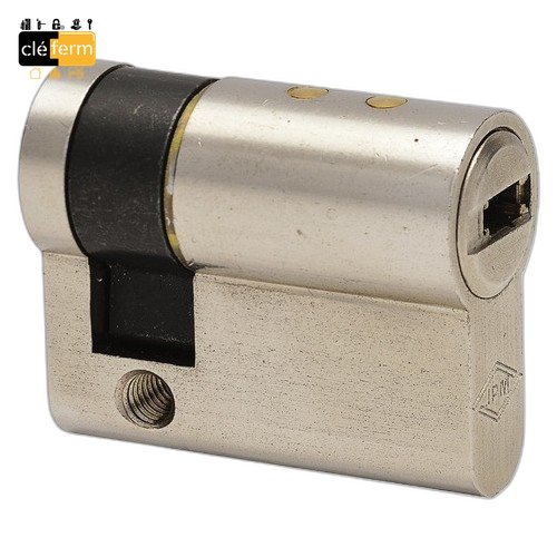 [NM03552] CYLINDRE EXPER T DIM : 10 X 30 NICKELE SUR PLAN N° 