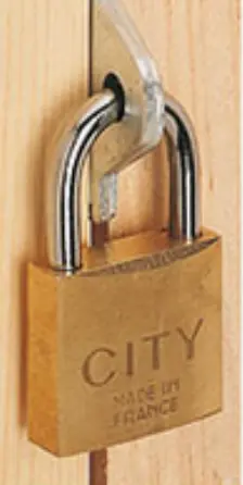 [NC35A] CADENAS LAITON ANSE ACIER 35 MM S'ENTROUVRANT